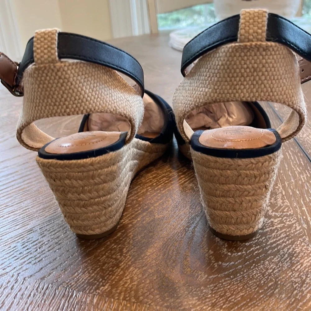 Mailena Wedge Espadrille Sandals Style & Co. Created for Macy’s. New never worn.